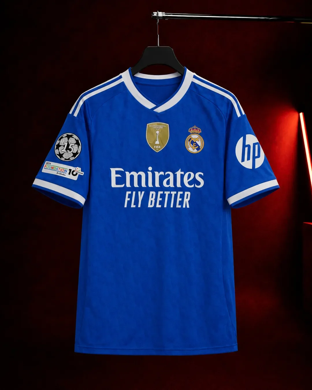 Real Madrid dres – plavi model naprijed